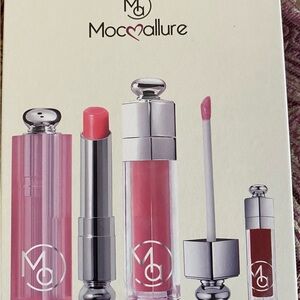 Pink Lipstick & Gloss